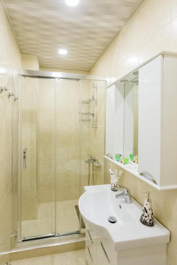 Downtown Two-Bedroom Apartment Ll Tbilisi Eksteriør bilde